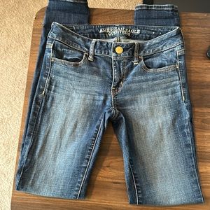 American eagle skinny jeans 4L